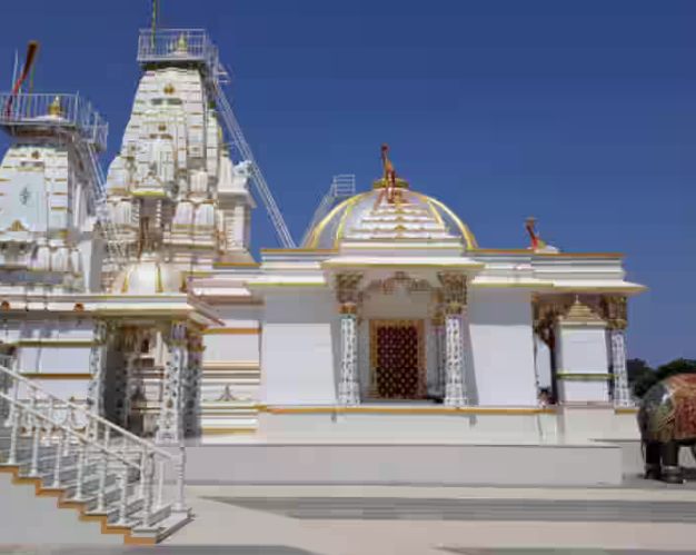 Shri Ambe Dham Temple Godhra, Kachchh (Kutch), Gujarat - Vushii.com Shri Ambe Dham Temple Godhra, Kachchh (Kutch), Gujarat - Vushii.com